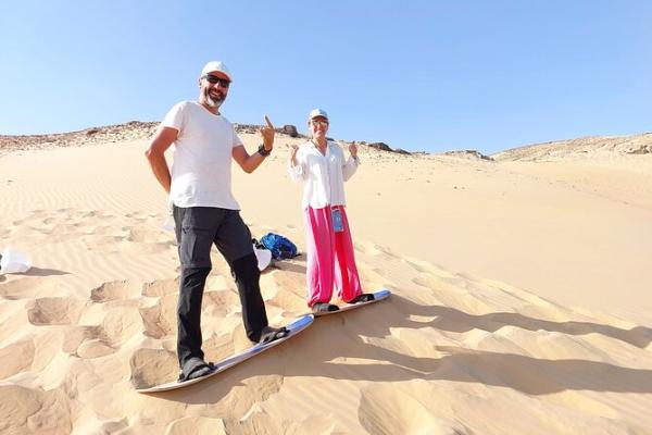 Soaring Through the Sands: Egypts Desert and Air Adventures